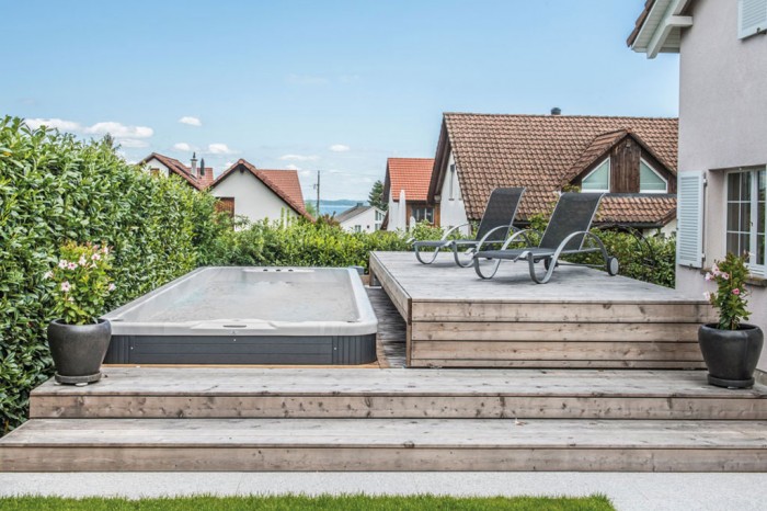 teilversenkte Oceanus Whirlpools